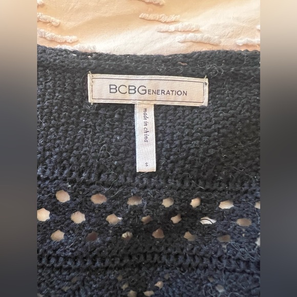 BCBGeneration Crochet Cropped Spaghetti Tie Strap Tank Top Pullover Black Size S - Picture 7 of 12